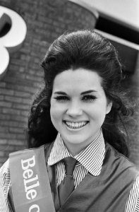 Wendy Anne George, Bestanddeelnr 924-5272