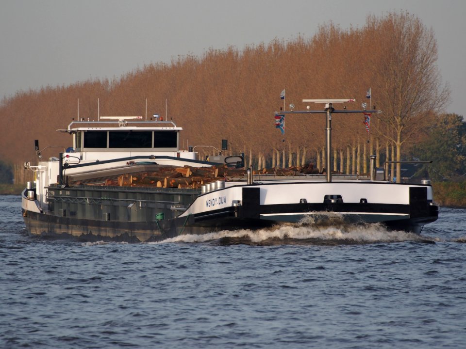 Wendy-Dua (ENI 02205627) at the Amsterdam-Rhine Canal, pic1