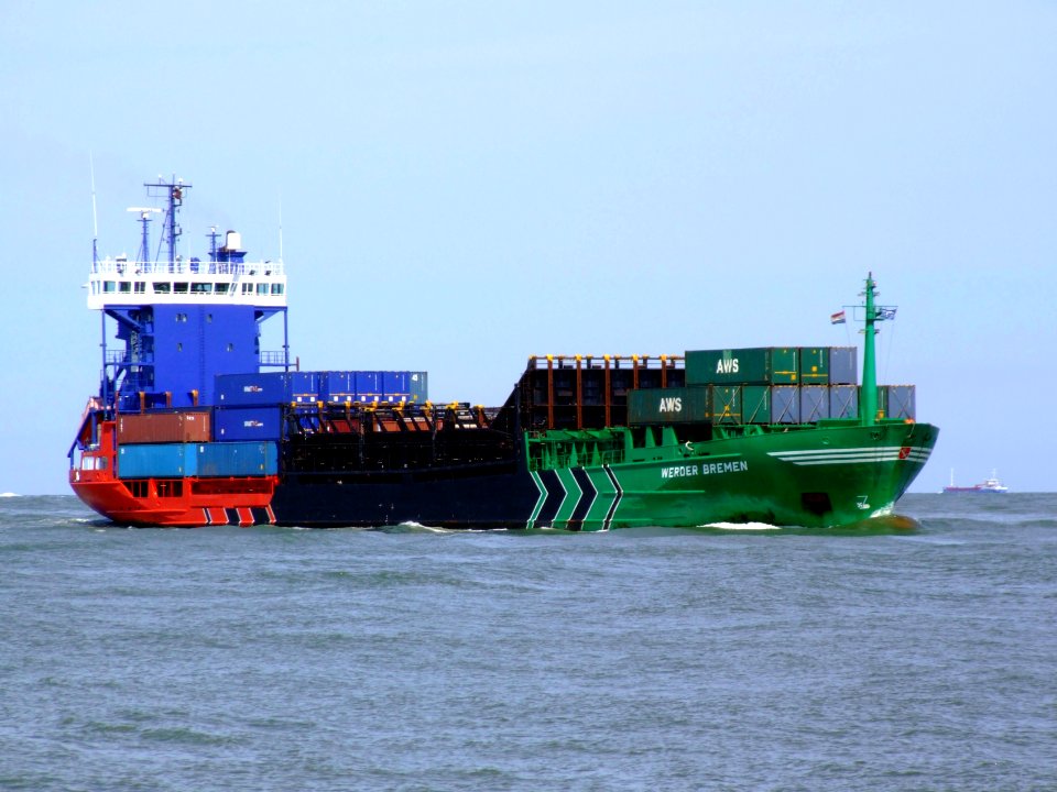 Werder Bremen p2 approaching Port of Rotterdam 08-Jul-2007