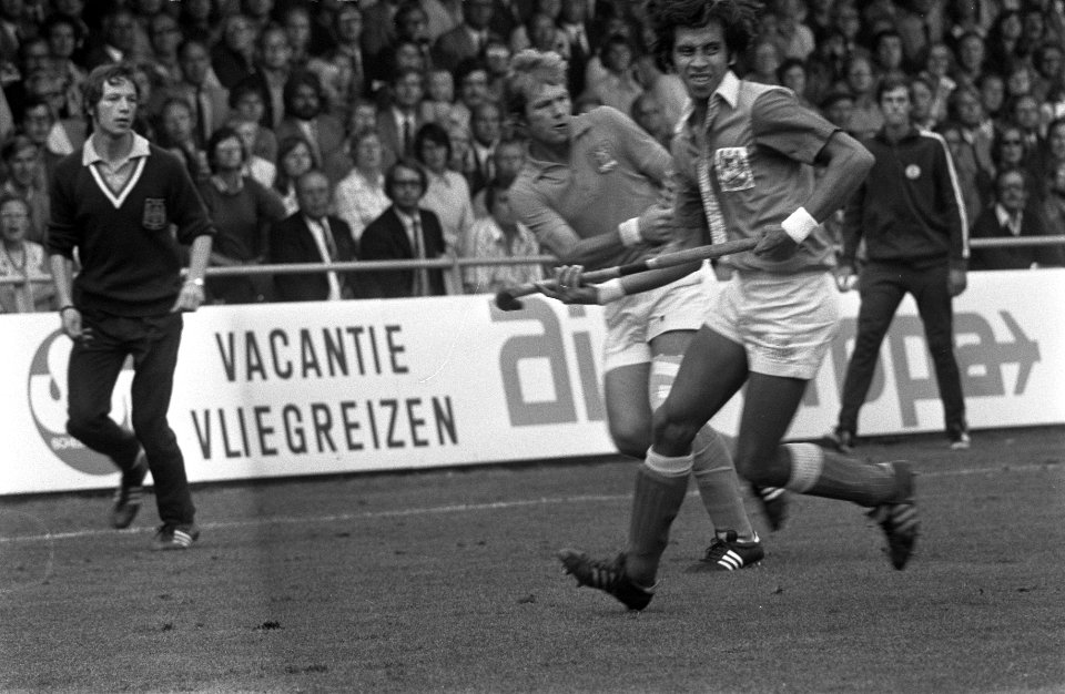 Wereldbeker Hockey te Amstelveen, Nederland tegen Maleisi 4-0, spelmoment, Bestanddeelnr 926-6427