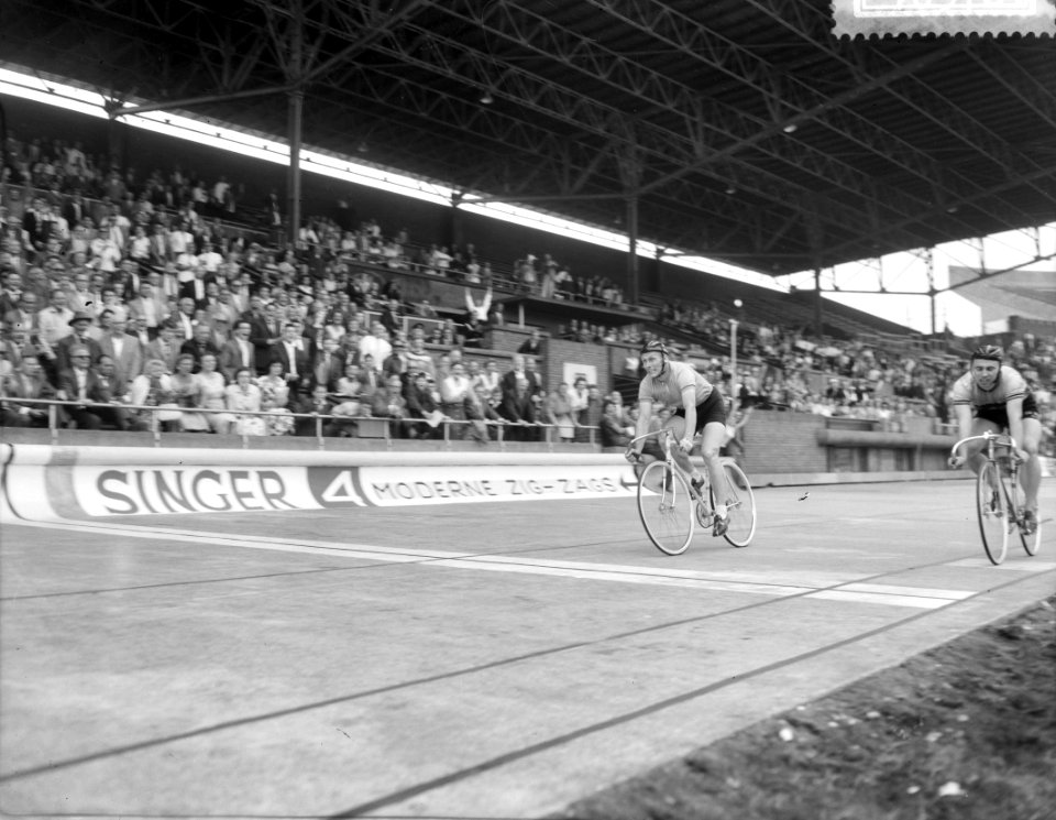 Wereldkampioenschap wielrennen op de baan in het Olympisch stadion te Amsterdam,, Bestanddeelnr 910-5781