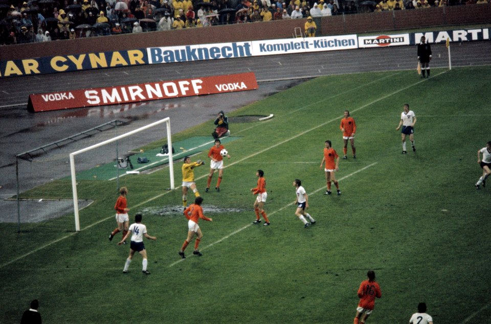 Wereldkampioenschap Voetbal 1974 in Munchen, Nederland tegen DDR, 2-0 spelmomen, Bestanddeelnr 254-9508