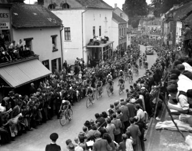 Wereldkampioenschap wielrennen op de weg in Valkenburg. Professionals. De kopgro, Bestanddeelnr 902-9344