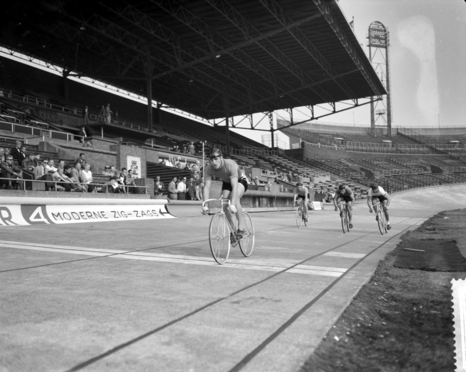 Wereldkampioenschap wielrennen op de baan in het Olympisch stadion te Amsterdam,, Bestanddeelnr 910-5770