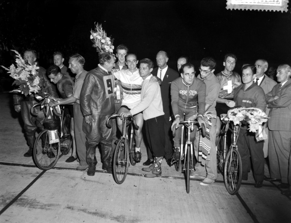Wereldkampioenschap wielrennen op de baan in Amsterdam Timoner voor het rijden , Bestanddeelnr 910-5891