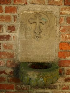 Weihwasserbecken St. Peter und Paul Aufkirch