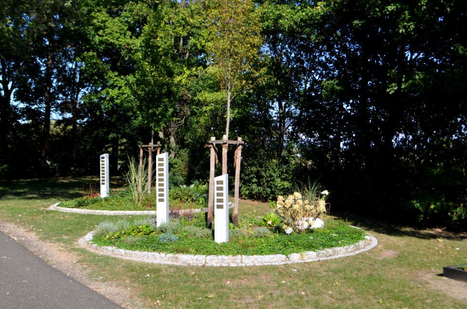 Weilbach, Neuer Friedhof (1)