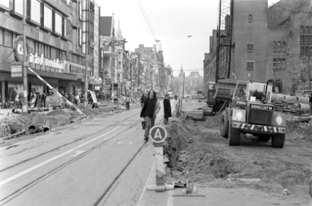Werkzaamheden aan Damrak, Dam en Rokin in Amsterdam, Bestanddeelnr 928-8761 photo