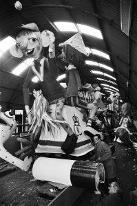Werkzaamheden aan carnavalpraalwagens in Den Bosch, Bestanddeelnr 929-5436