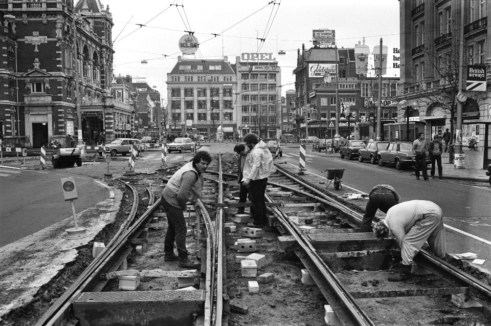 Werkzaamheden aan de trambaan op het Leidseplein, Bestanddeelnr 931-1673