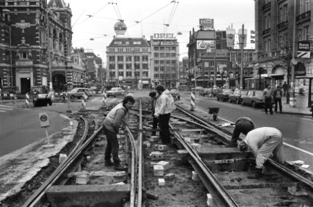 Werkzaamheden aan de trambaan op het Leidseplein, Bestanddeelnr 931-1673