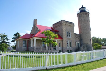 Brick keeper mackinac