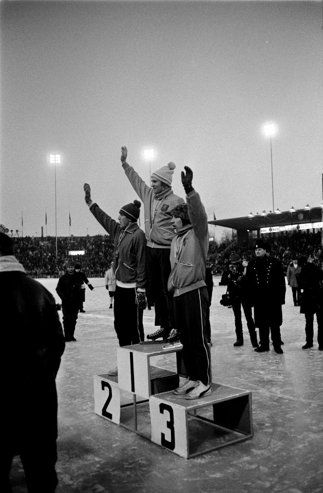 Wereldkampioenschappen Schaatsen te Oslo (Noorwegen). Huldiging, Bestanddeelnr 923-2898