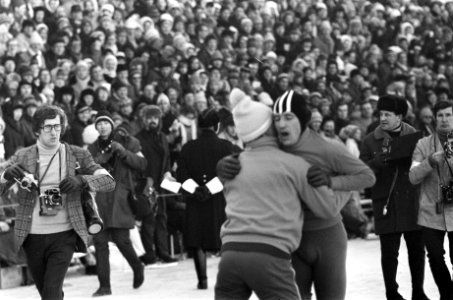 Wereldkampioenschappen Schaatsen te Oslo (Noorwegen). Verkerk na 10.000m vermoei, Bestanddeelnr 923-2891