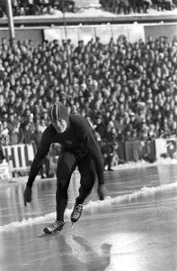 Wereldkampioenschappen schaatsen in Oslo, Matoesevitsj in aktie op 500 meter, Bestanddeelnr 920-0662