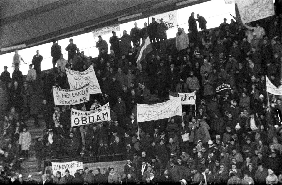 Wereldkampioenschappen schaatsen te Goteborg. Supporters, Bestanddeelnr 921-1162