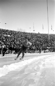 Wereldkampioenschappen Schaatsen te Oslo (Noorwegen). Nummers 29.30 Bols in akti, Bestanddeelnr 923-2901