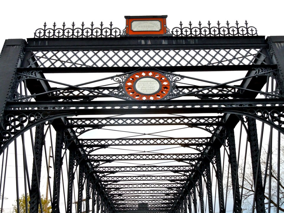 Wells St Bridge 2