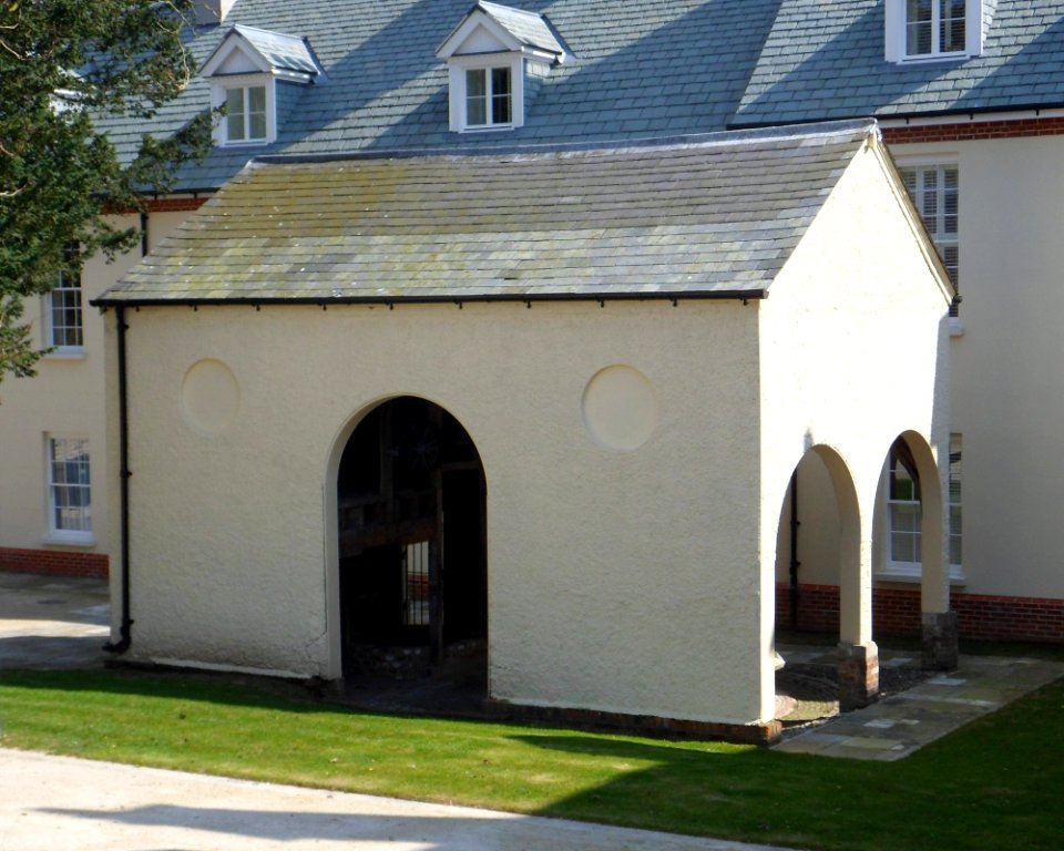 Wellhouse between Stanmer House and Stables, Stanmer Park, Stanmer (NHLE Code 1380961) (April 2013)
