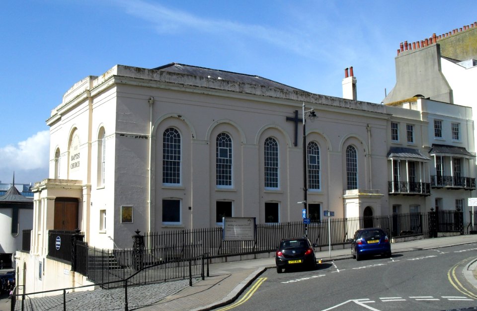 Wellington Square Baptist Church, Wellington Square, Hastings (NHLE Code 1286663) (April 2010) (1)