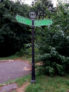 Welsh Harp - Capital Ring signs