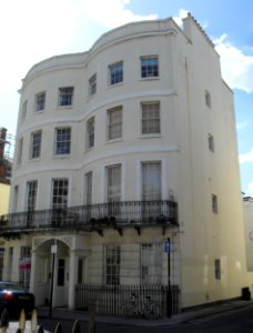 Wellington Court, Waterloo Street, Hove (NHLE Code 1292418) (August 2010) (2)
