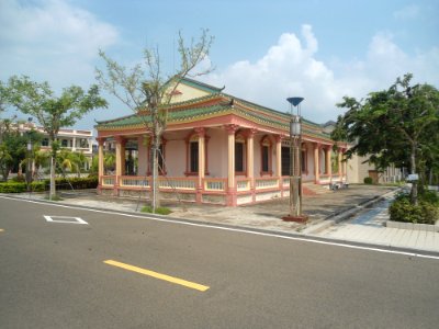 Wenchang City Middle School - 02