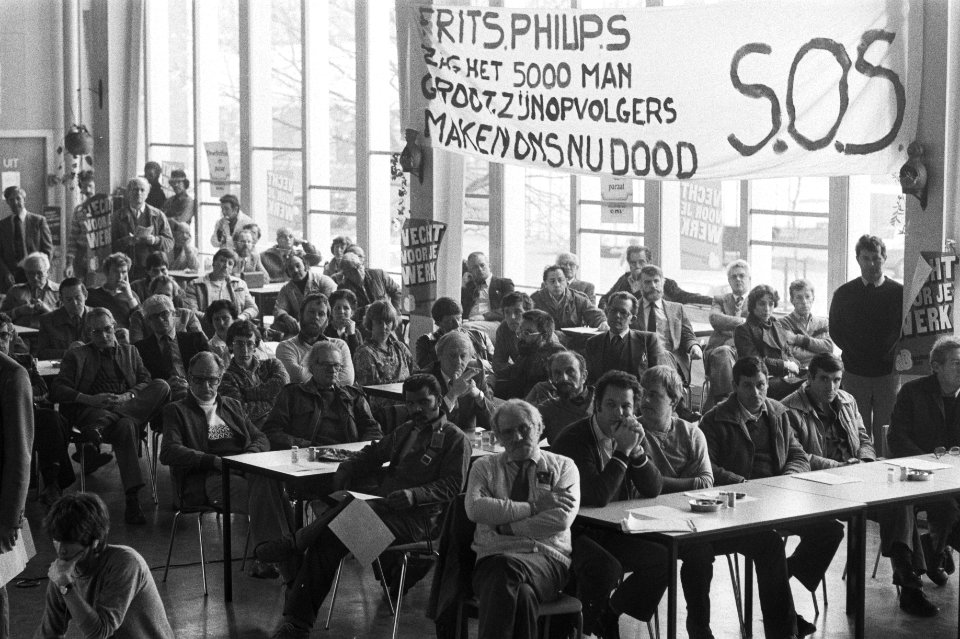 Werknemers van Philips Data Systems tijdens de vergadering, Bestanddeelnr 931-7812
