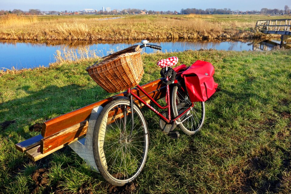 Bicycle wheel wheel bicycle basket