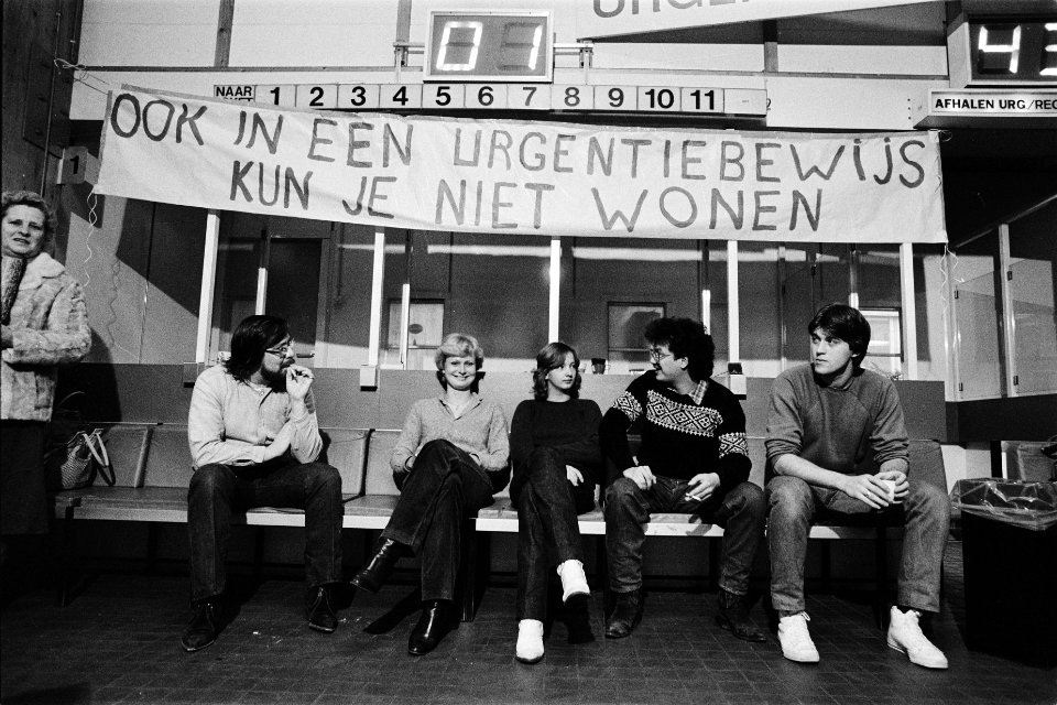 Werkonderbreking ambtenaren Gemeentelijke Dienst Volkshuisvesting in Amsterdam, Bestanddeelnr 930-6670
