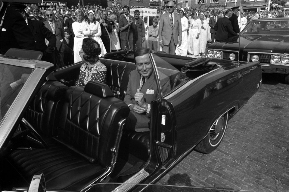 Werkbezoek van Prinses Beatrix en Prins Claus aan Overijssel, 2e dag, wonen Stop, Bestanddeelnr 924-8570