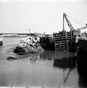 Wederopbouw Vlissingen Herstelwerk aan een haveninstallatie, Bestanddeelnr 900-2591