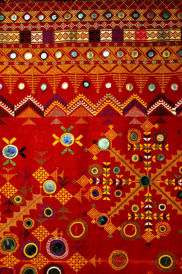 Wedding shawl (odhani), Barmer, Rajasthan, India, view 2, mid 20th century, cotton, silk, glass mirrors