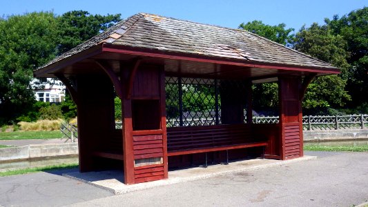 Weather shelter, Egerton Park, Bexhill-on-Sea