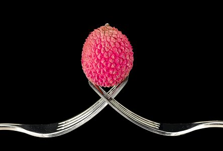 Lychees forks fruit