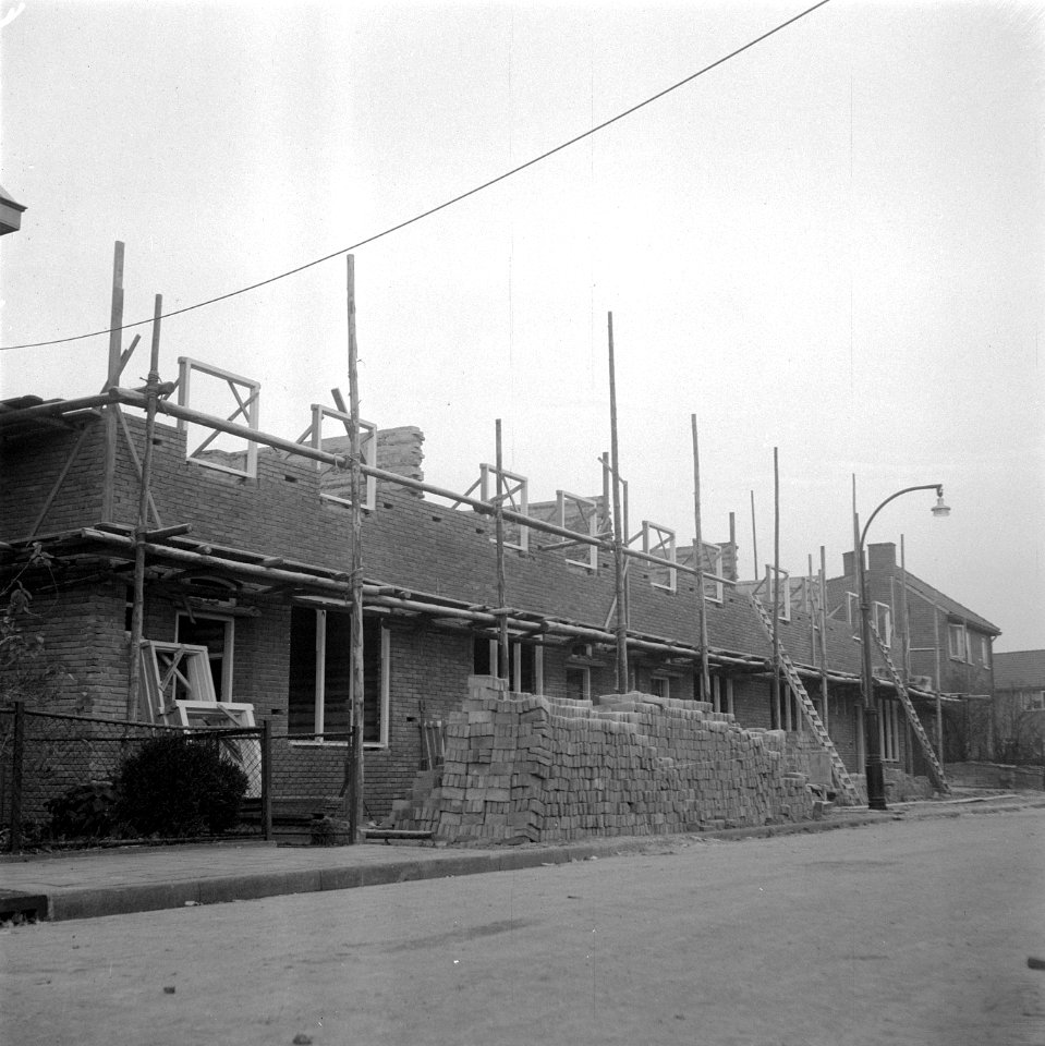 Wederopbouw Almelo. Violierstraat, Bestanddeelnr 902-4637