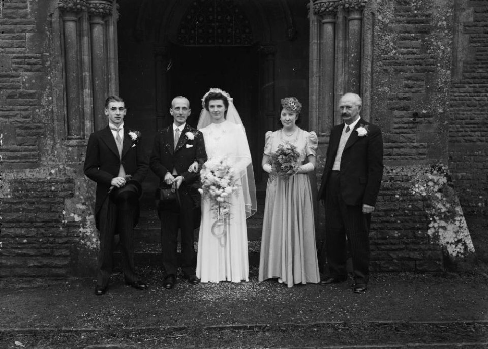 Wedding group (1294353)