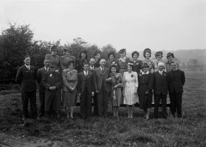 Wedding group (1295025)