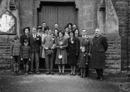 Wedding group outside Builth Wells baptist church (1293734)