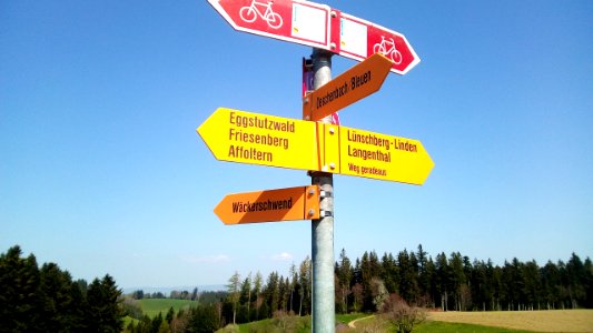 Wegweiser Oeschenbach LünschbergHöhe