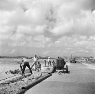 Wegenbouw en aanleg van waterleiding op Bonaire, Bestanddeelnr 252-8349