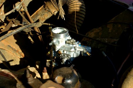 Weber carb on Land Rover engine