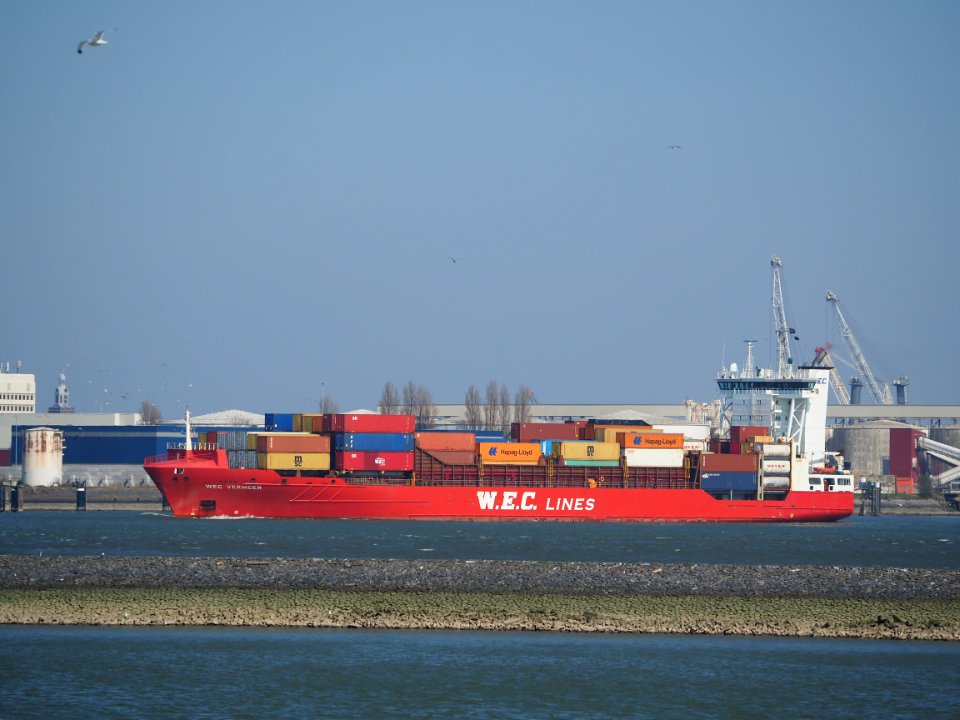 WEC Vermeer (ship, 2001) IMO 9237371, Port of Rotterdam pic1