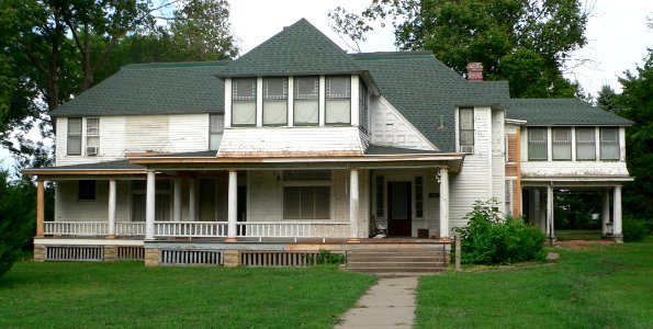 Weaver house (Falls City, Nebraska) from W 1