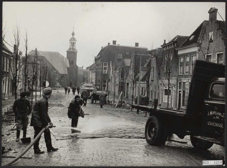 Watersnood 1953. De straten die in het noodgebied onder water hebben gestan zi, Bestanddeelnr 059-1254