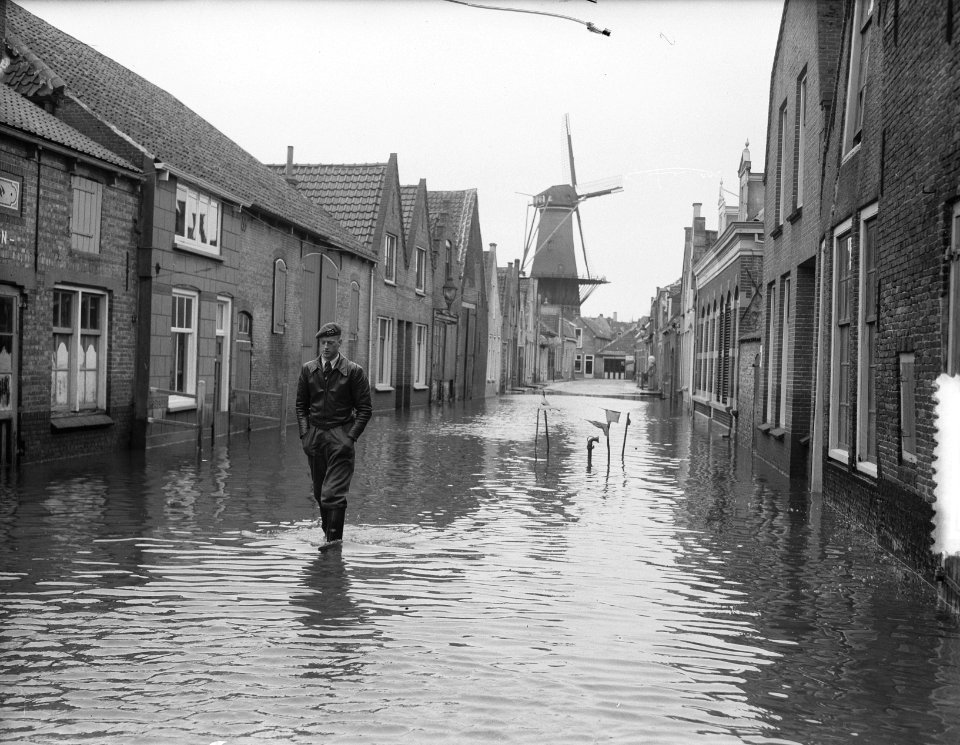 Watersnood 1953. Korte Nobelstraat te Zierikzee, Bestanddeelnr 905-5704