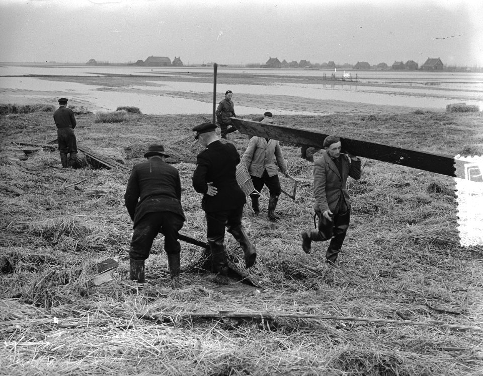 Watersnood 1953. Zierikzee. Herstelwerkzaamheden, Bestanddeelnr 905-5707