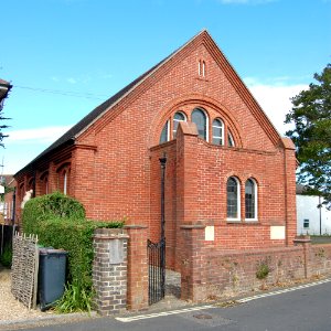 Waterside United Reformed Church, Bath Road, Emsworth (May 2019) (8)