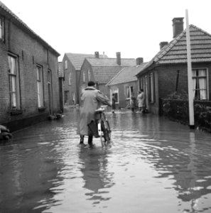 Watersnood in Borculo, Bestanddeelnr 911-8509