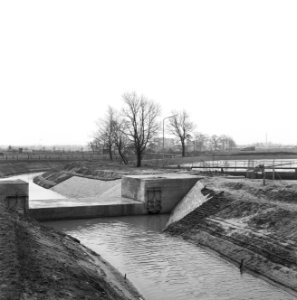 Waterschappen, duikers, de regge, Bestanddeelnr 168-0353